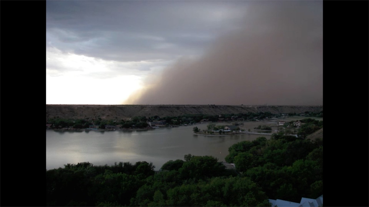 /ARSUserFiles/5441/Lubbock Haboob 2011.jpg